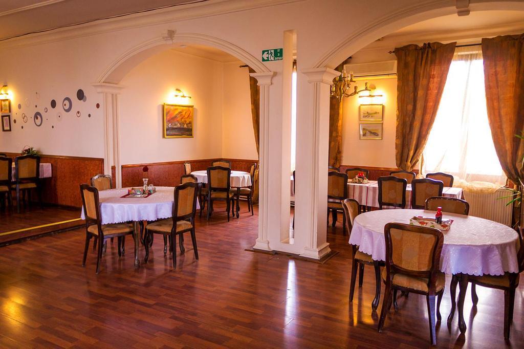 Ugostiteljski Objekat Karibo Hotel Sombor Exterior photo